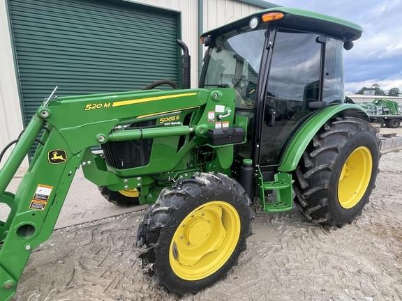 Image of John Deere 5065E equipment image 2