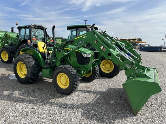 2019 John Deere 5065E Equipment Image0