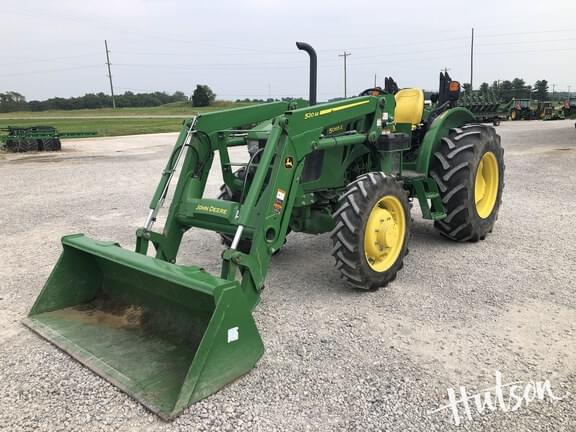 Image of John Deere 5065E equipment image 2