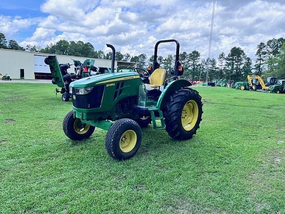 Image of John Deere 5065E equipment image 1