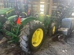 Image of John Deere 5065E equipment image 1