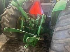 Image of John Deere 5065E equipment image 3