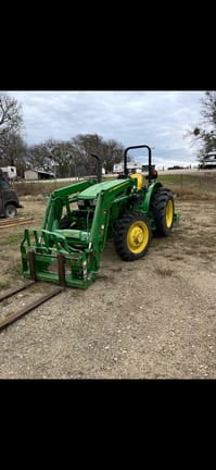 2019 John Deere 5065E Equipment Image0