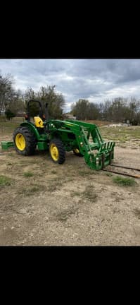 Image of John Deere 5065E equipment image 2