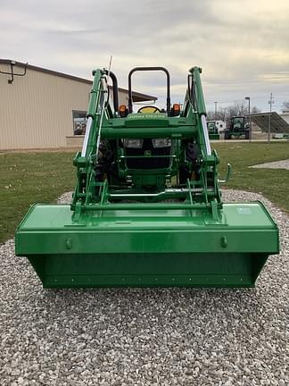 Image of John Deere 5075E equipment image 2