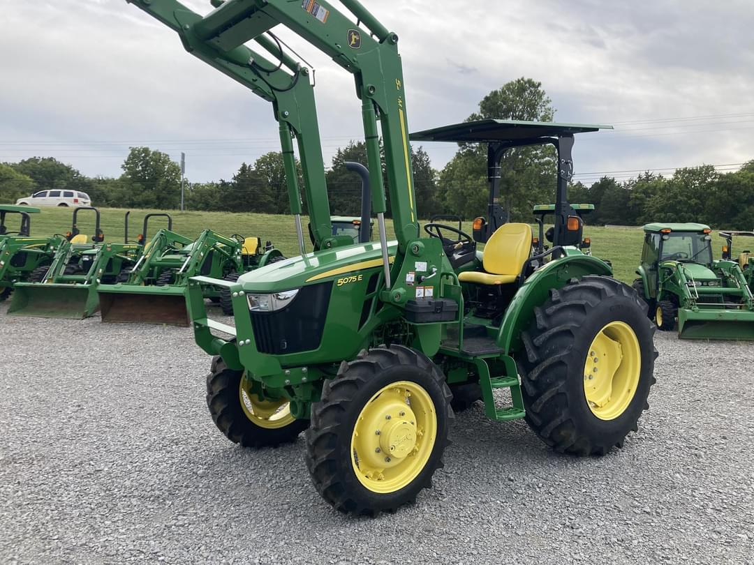 Image of John Deere 5075E Primary image