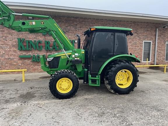 Image of John Deere 5075E equipment image 4