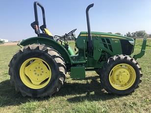 Main image John Deere 5075E 6