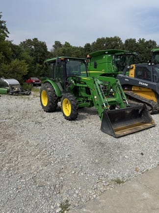 2019 John Deere 5075E Equipment Image0