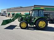 Thumbnail image John Deere 5075E 1