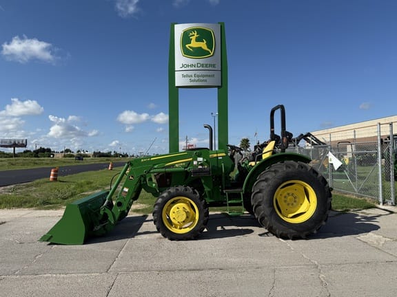 Main image John Deere 5075E
