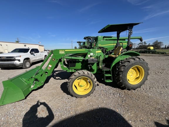 Main image John Deere 5075E