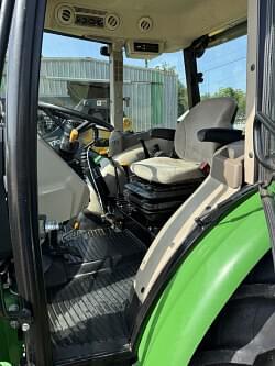 Image of John Deere 5075E equipment image 4