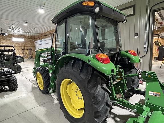 Image of John Deere 5075E equipment image 1