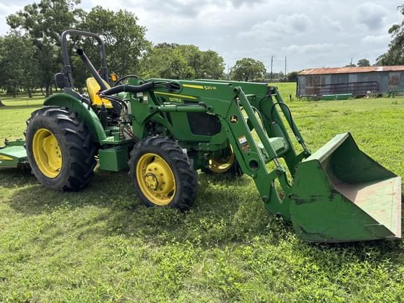 Image of John Deere 5075E equipment image 1