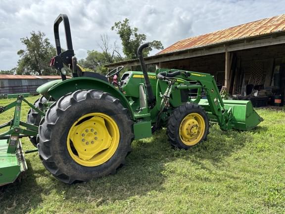Image of John Deere 5075E equipment image 3