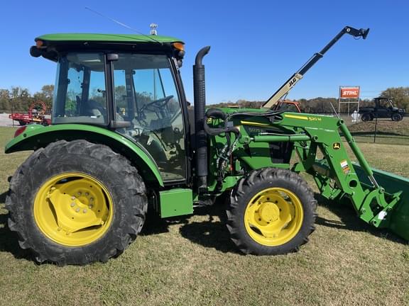 Image of John Deere 5075E equipment image 1
