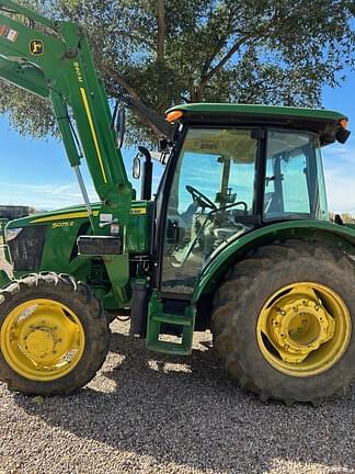 Image of John Deere 5075E equipment image 1