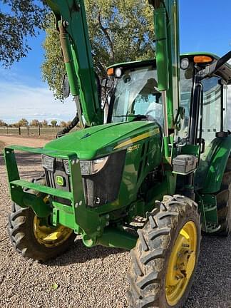 Image of John Deere 5075E equipment image 2