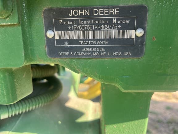 Image of John Deere 5075E equipment image 1