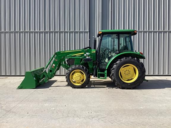 Image of John Deere 5075E Primary image
