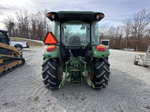 Image of John Deere 5075E equipment image 4