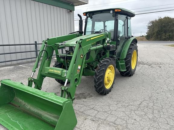 Image of John Deere 5075E equipment image 2