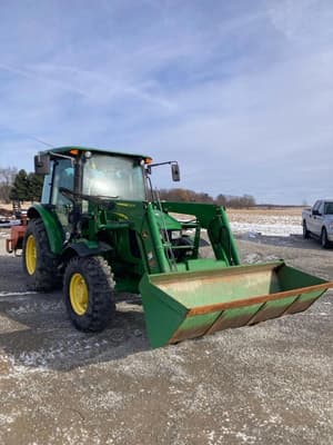 2019 John Deere 5075E Image