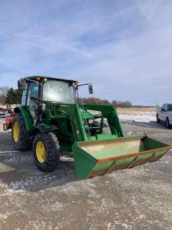 Main image John Deere 5075E