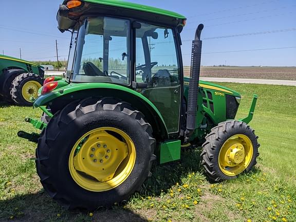 Image of John Deere 5075E equipment image 1