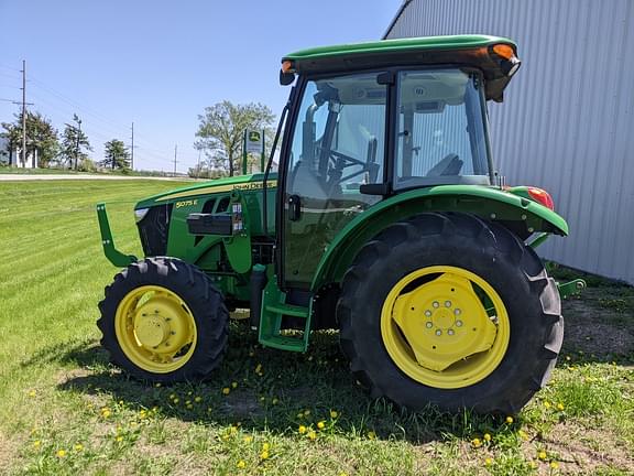 Image of John Deere 5075E equipment image 3