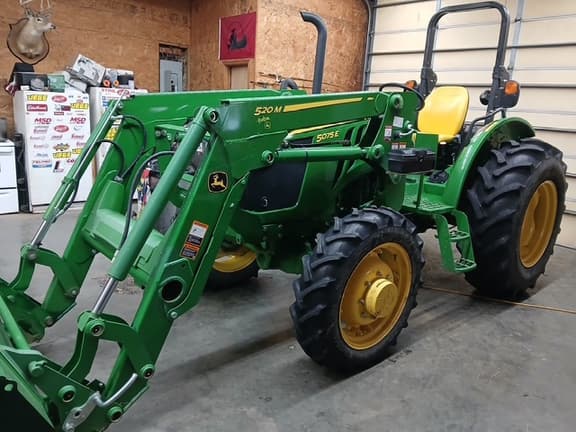 Image of John Deere 5075E equipment image 1