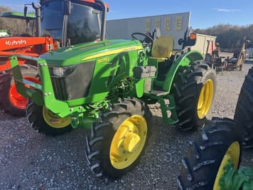 Main image John Deere 5075E