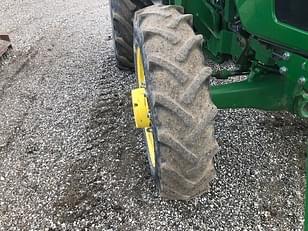 Main image John Deere 5075E 14