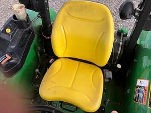 Main image John Deere 5075E 7