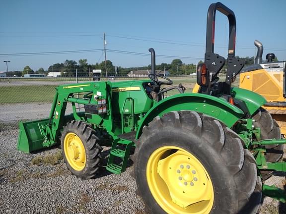 Image of John Deere 5075E equipment image 3