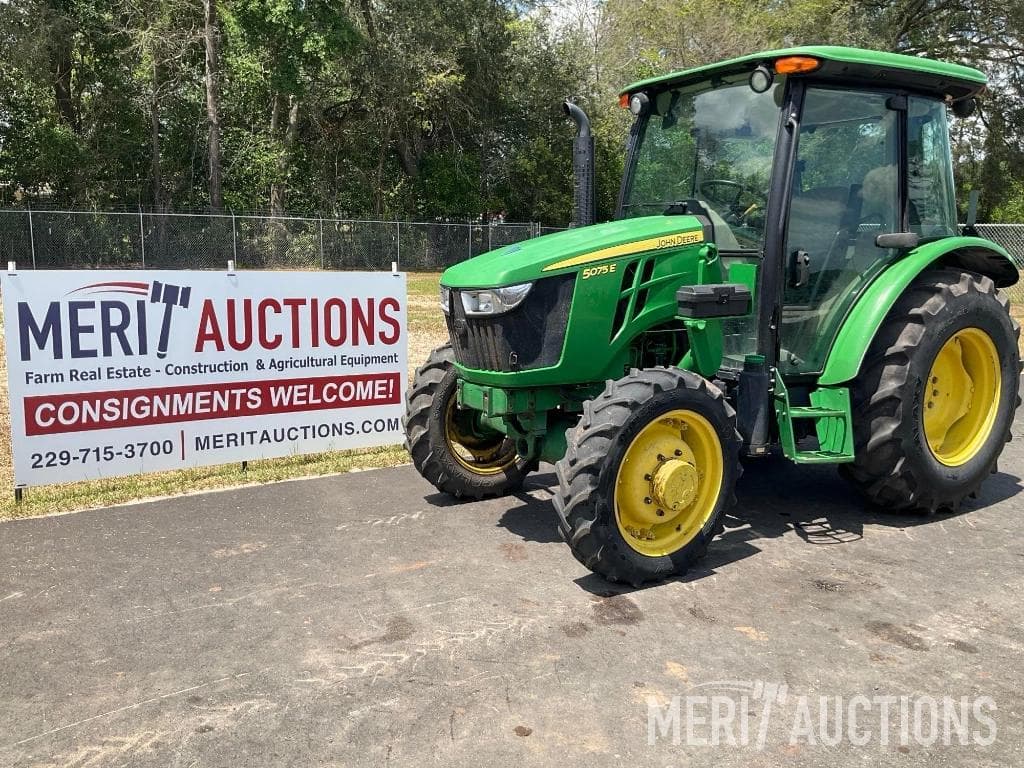 Image of John Deere 5075E Primary image
