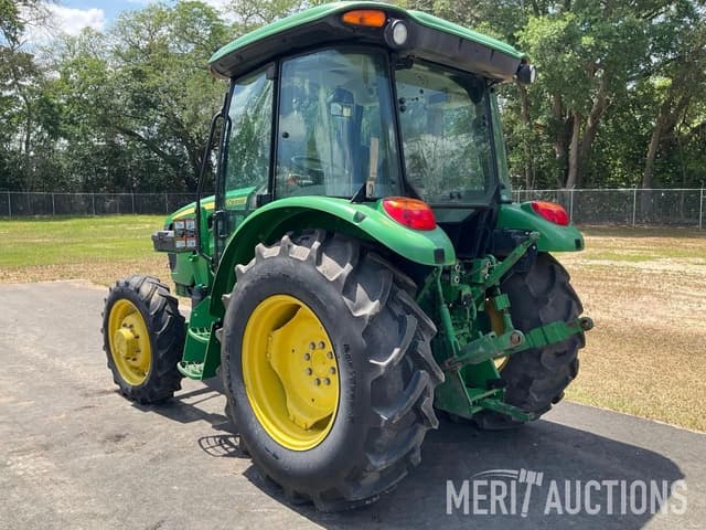 Image of John Deere 5075E equipment image 2