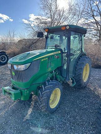 Image of John Deere 5075GV equipment image 3