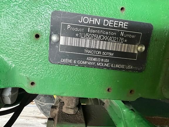 Image of John Deere 5075M equipment image 3