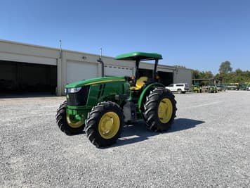 Main image John Deere 5090E