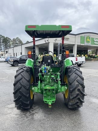 Image of John Deere 5090E equipment image 3
