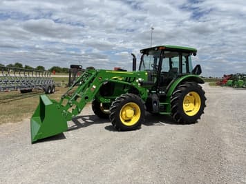 Main image John Deere 5090E