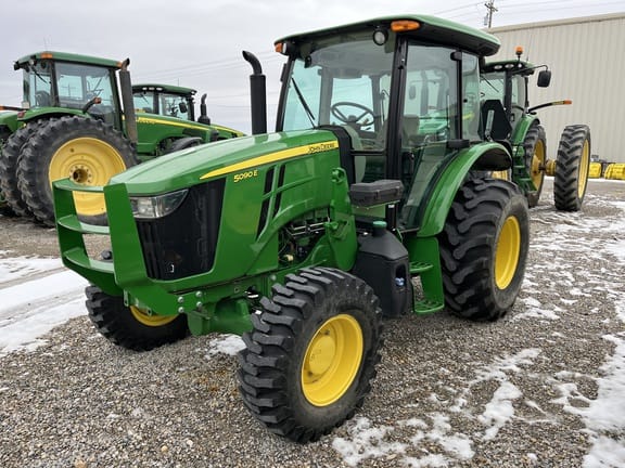 Main image John Deere 5090E