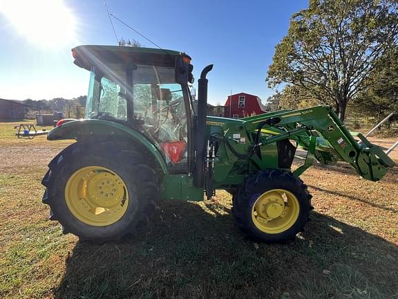 Image of John Deere 5090E equipment image 4