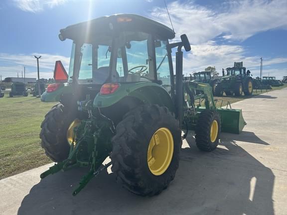Image of John Deere 5090E equipment image 4