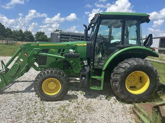 Image of John Deere 5090E Primary image