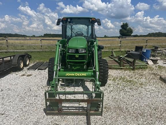 Image of John Deere 5090E equipment image 2