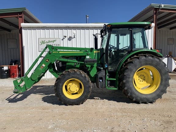 2019 John Deere 5090E Equipment Image0