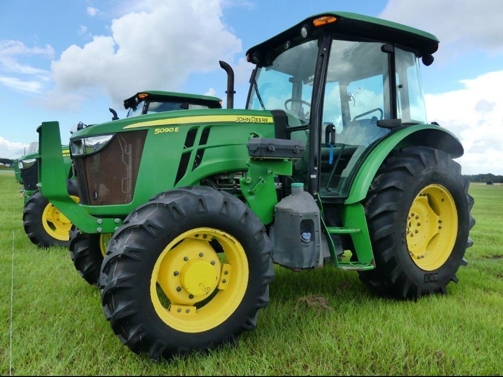 Image of John Deere 5090E Primary image